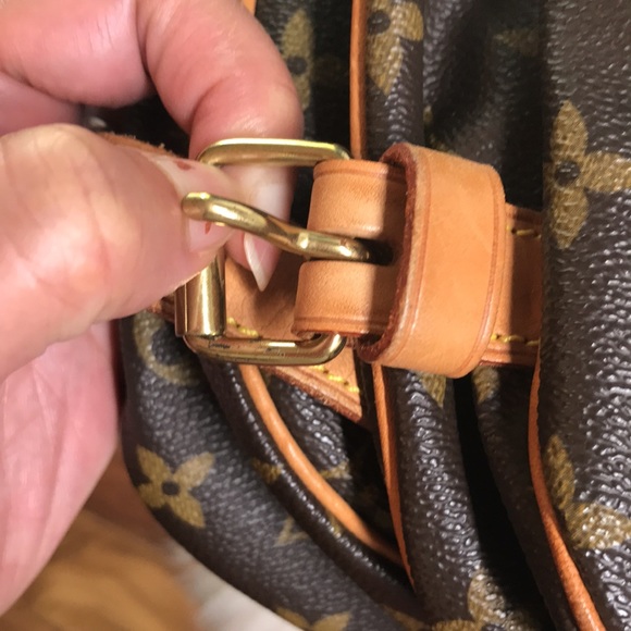 Louis Vuitton Saumur 30 monogram messenger - Picture 6 of 11